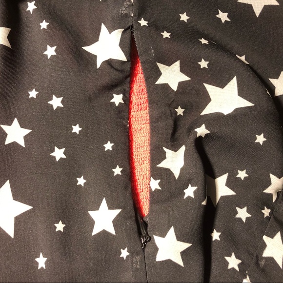 Super fun star blouse - Picture 4 of 7